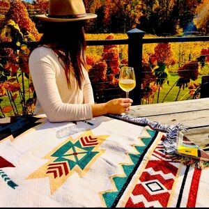 Stylish Geometric Blanket